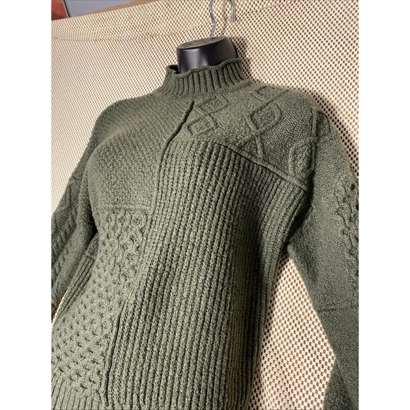 American Eagle XS Women's Dark Green Mockneck Oversized Cable Knit Sweater - Picture 2 of 6